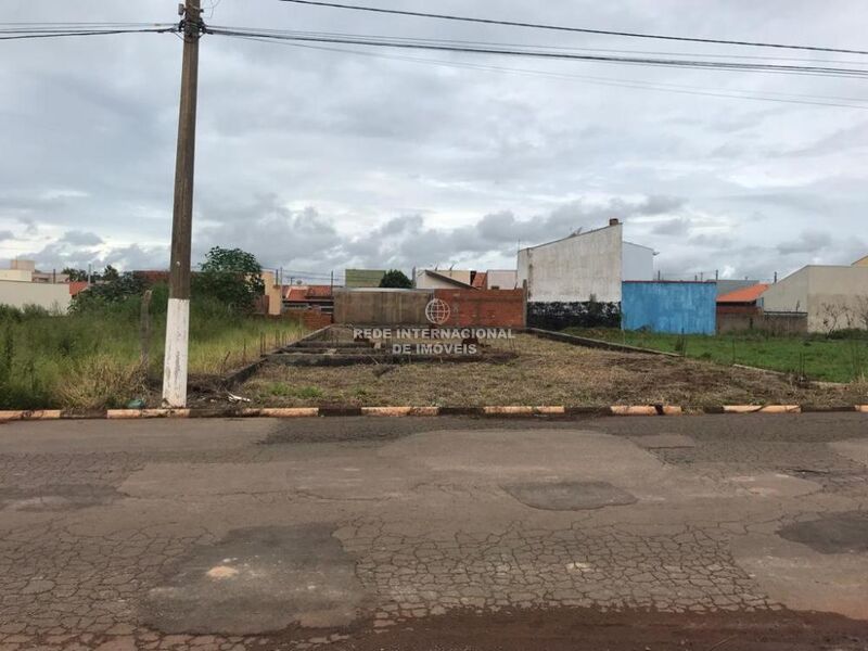 Terreno com 360m2 Jardins de Tatuí