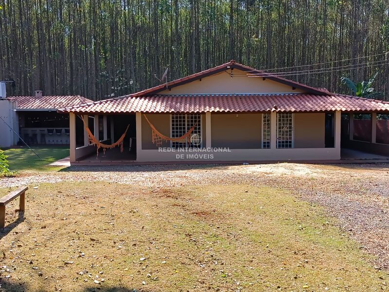 Quinta/Herdade V4 Bairro dos Macacos Itapetininga
