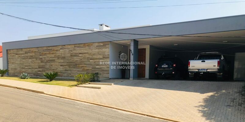 House/Villa V1 Residencial Saint Claire Boituva