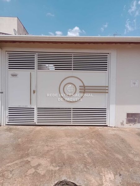 Casa/Vivenda V2 Jardim Santa Rita de Cássia Tatuí - bbq, jardim