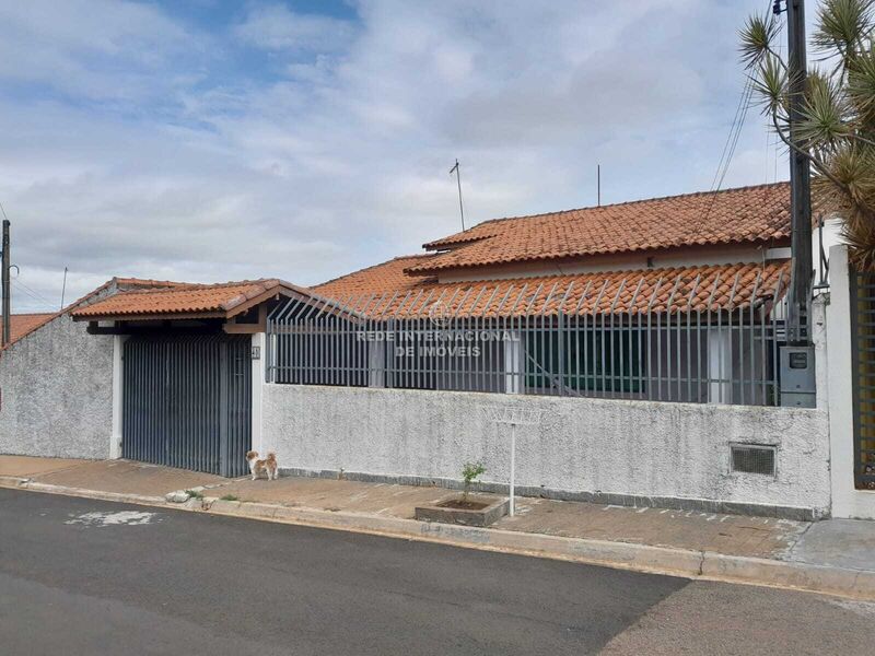 House/Villa V2 Jardim das Palmeiras Boituva - backyard