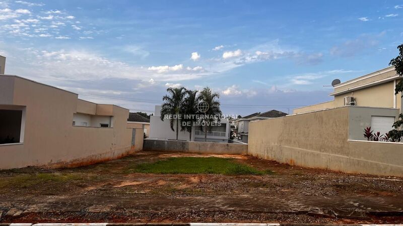 Terreno com 525m2 Portal das Estrelas I Boituva