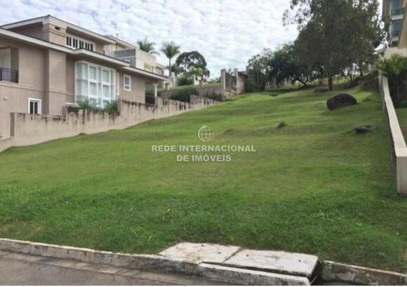 Terreno com 800m2 Residencial Tamboré 02 Santana de Parnaíba