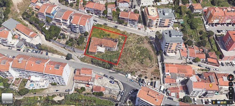 Lote de terreno com 1100m2 Ramada Odivelas