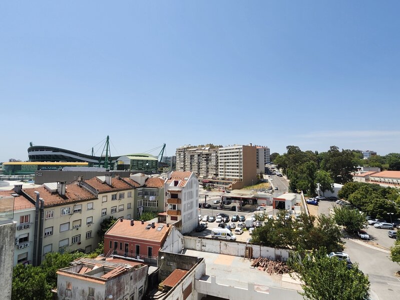 Magnífico T2 com Parqueamento e Arrecadação