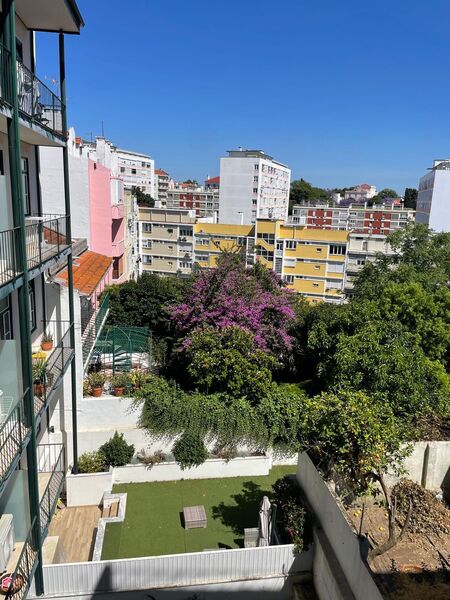Apartment 2 bedrooms Estrela Lisboa - garden