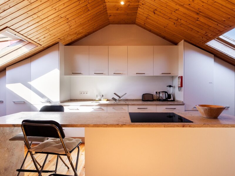 Encantador apartamento tipo loft com dois quartos em Belém, Lisboa - 90m²