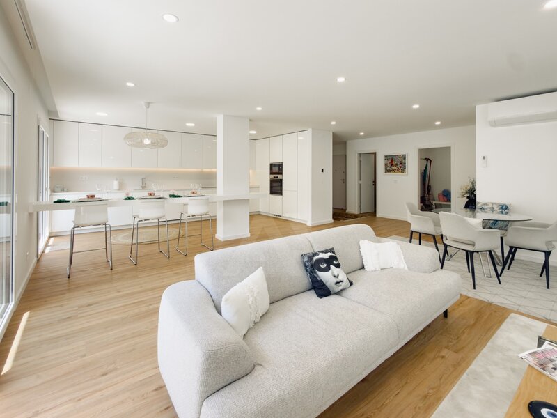 Apartamento T3 Novo na Amoreira Totalmente Mobilado
