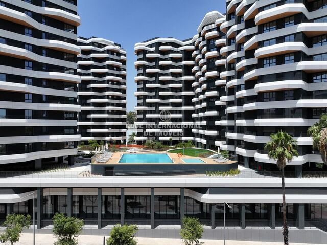 Apartment T3 Parque das Nações Lisboa - garden, gated community, swimming pool