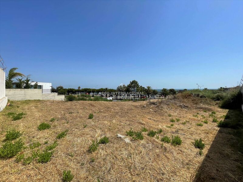 Land with 1137sqm Oeiras - ,