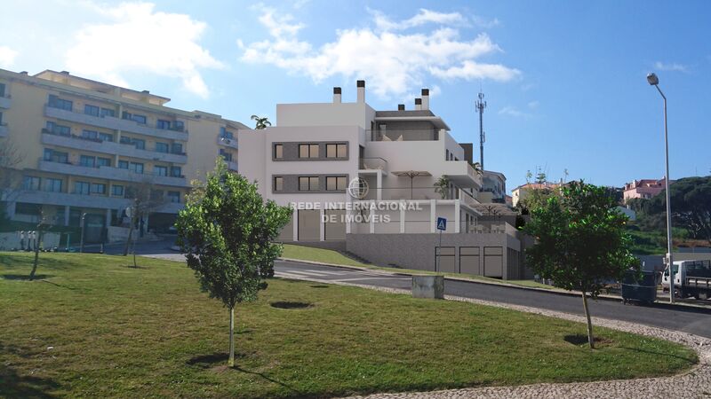 Apartment T3 Modern well located Cascais - garage, boiler, balcony, kitchen, double glazing, solar panels, air conditioning, gated community, terrace