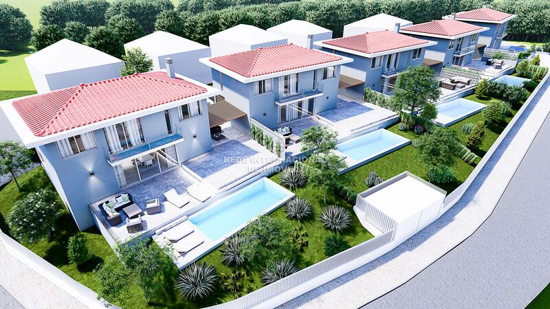 House V3+1 Modern in the field Cascais - private condominium, air conditioning, gated community, double glazing, terrace, equipped kitchen, solar panels, garden, central heating, swimming pool, store room, garage, balcony