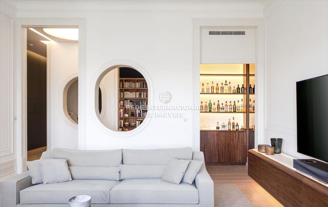 Apartamento Remodelado no centro T3 Marquês de Pombal Santo António Lisboa - isolamento acústico, terraço, ar condicionado
