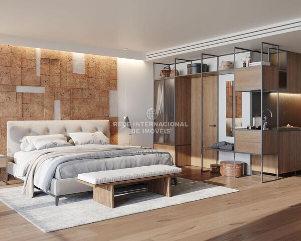 Apartamento T0 Duplex Seixal - sauna, ar condicionado, alarme, piscina, jardim