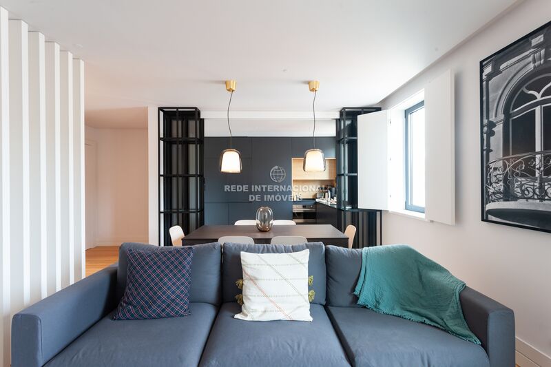 Apartment 3 bedrooms Luxury in the center Santo António Lisboa - thermal insulation, equipped, sound insulation, double glazing, kitchen, balcony, air conditioning, garden