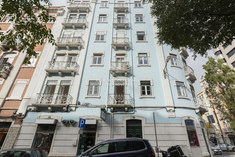 Apartamento T3+1 Avenidas Novas Lisboa - varanda, jardins