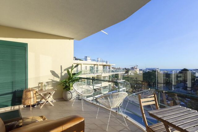 Apartment T5 Refurbished sea view Casino Estoril Cascais - central heating, garden, balcony, gardens, balconies, alarm, sea view, terraces, fireplace, condominium, air conditioning, terrace, swimming pool
