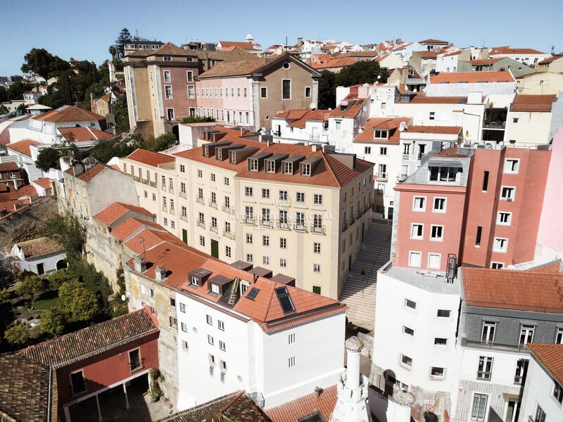 апартаменты T1 элитная в центре Lisboa - звукоизоляция, термоизоляция, веранда, система кондиционирования, экипированная кухня, двойные стекла, мебелирован