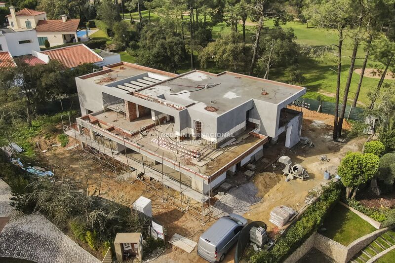 жилой дом V5 элитная в процессе строительства Quinta do Conde Sesimbra - солнечные панели, гараж, полы с подогревом, система кондиционирования, сад, экипированная кухня, бассейн