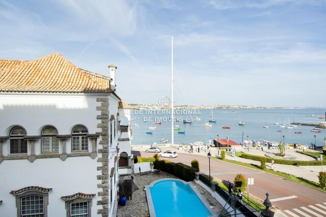 Apartment T1 Cascais - air conditioning, splendid view, equipped