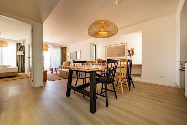 Apartamento T2 Porto Covo Sines - ar condicionado, jardins, piscina, condomínio privado, varanda, terraço