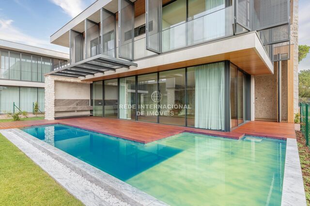 House V4 neues Guia Cascais - gardens, swimming pool, parking lot, air conditioning, store room, garage, balcony, sea view, alarm, garden