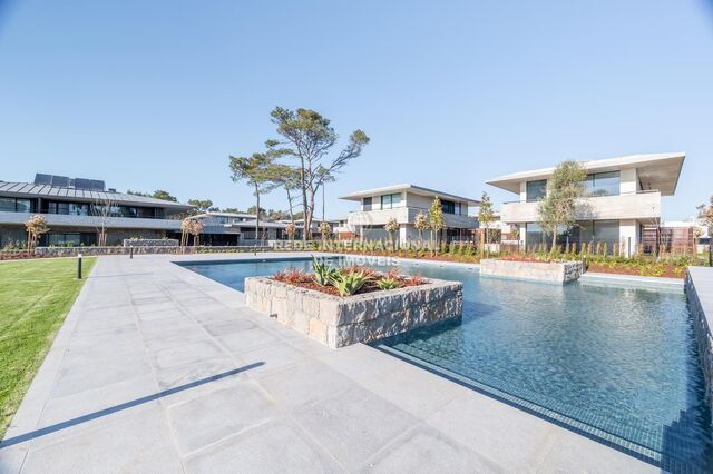 Apartamento T4 Areia Cascais - piscina, jardins, condomínio privado