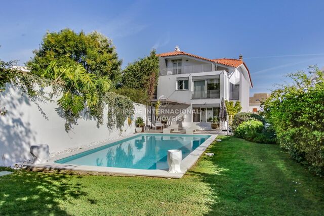 House Semidetached V6 Parque dos Poetas Oeiras - swimming pool, garden, alarm, balcony, garage, solar panels
