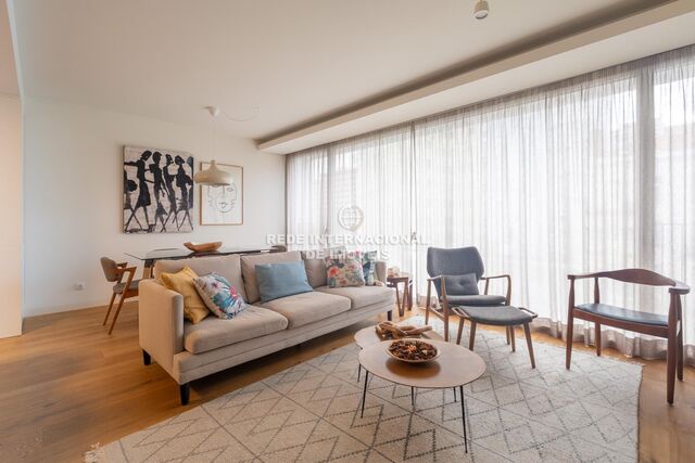 Apartment Modern T2 Avenidas Novas Lisboa - swimming pool, air conditioning
