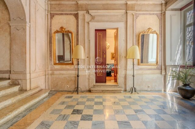 Apartment T2 Santa Catarina Lisboa - terrace, parking space, garage