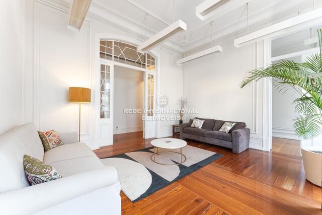 Apartment T4 Luxury in the center Avenida da Liberdade Santo António Lisboa - equipped