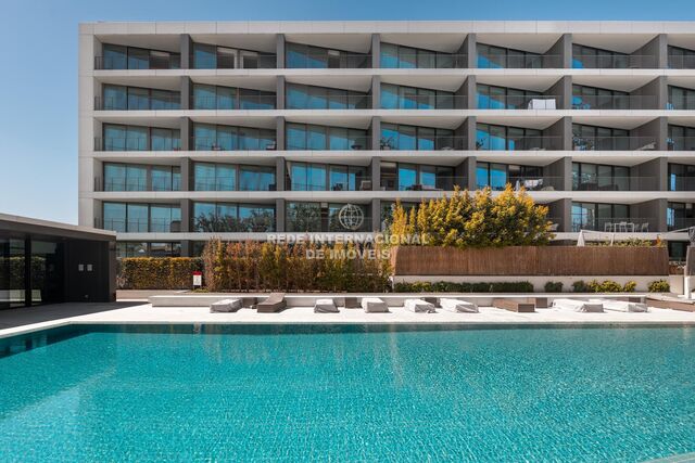 апартаменты Duplex отличное месторасположение T3 Centro Cascais - сад, система кондиционирования, бассейн, веранды, веранда, подсобное помещение, сады
