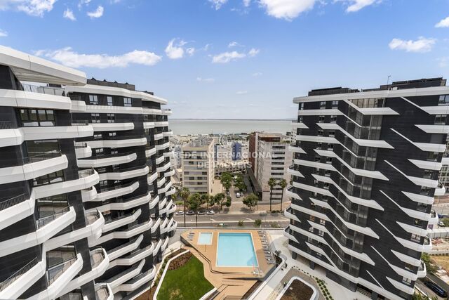 Apartment 3 bedrooms Parque das Nações Lisboa - swimming pool, garden, air conditioning