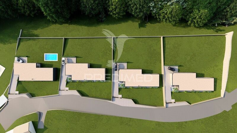 Terreno com 1340m2 Prado (São Miguel) Vila Verde - bons acessos