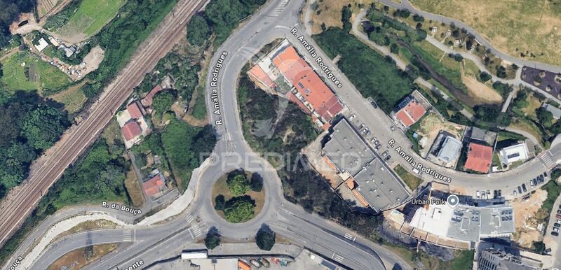 Apartamento T2 Rio Tinto Gondomar - garagem, excelente localização, muita luz natural, varandas, lugar de garagem