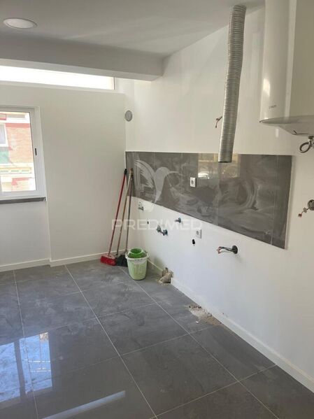 Apartment T3 Refurbished Odivelas