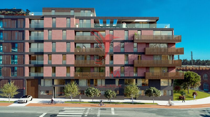 апартаменты T2 элитная Aveiro - много натурального света, веранды, гараж, система кондиционирования, экипирован, веранда