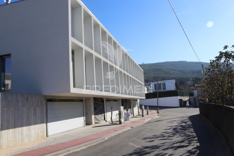 House new 3 bedrooms Braga - air conditioning, automatic gate