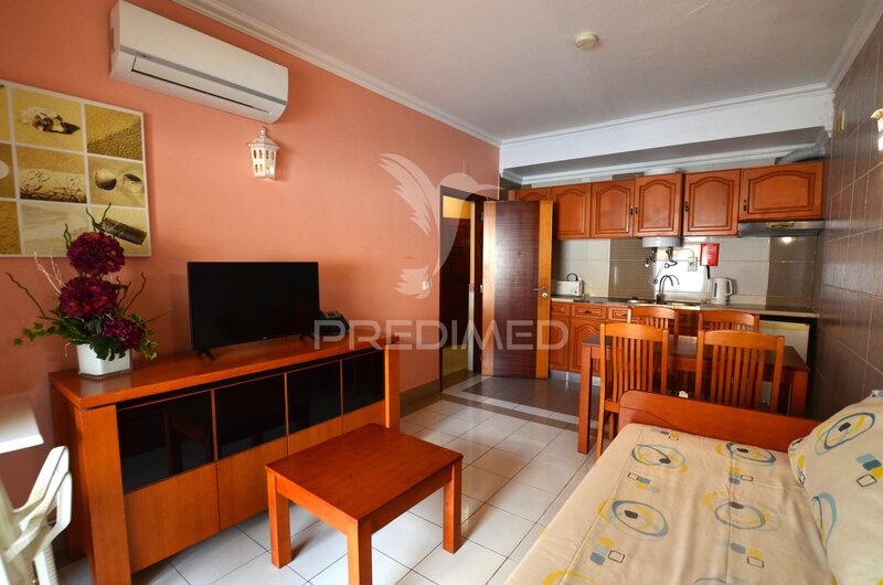 Appartement T2 Albufeira - 2ème étage, excellente localisation, 1er étage, meublé, équipé, rez-de-chaussée, piscine
