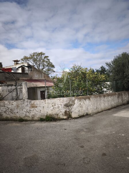 Land with 1760sqm Paderne Albufeira - water, electricity