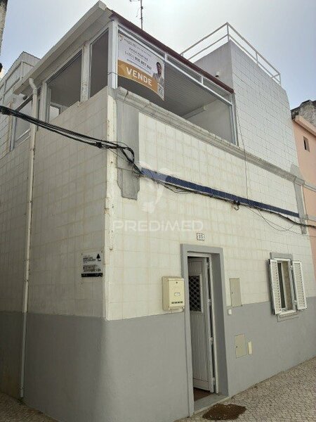 House 2 bedrooms in the center Olhão - terrace