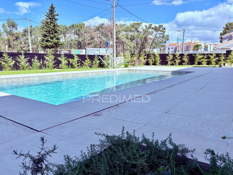Casa V5 Moderna Almada - jardín, piscina, paneles solares, suelo radiante, garaje