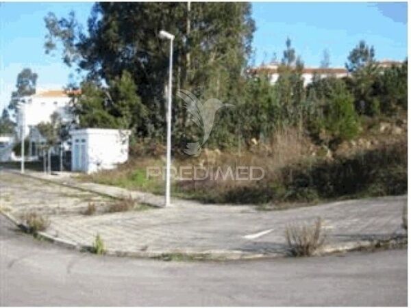 Plot Urban for construction Vila Nova de Famalicão - excellent access