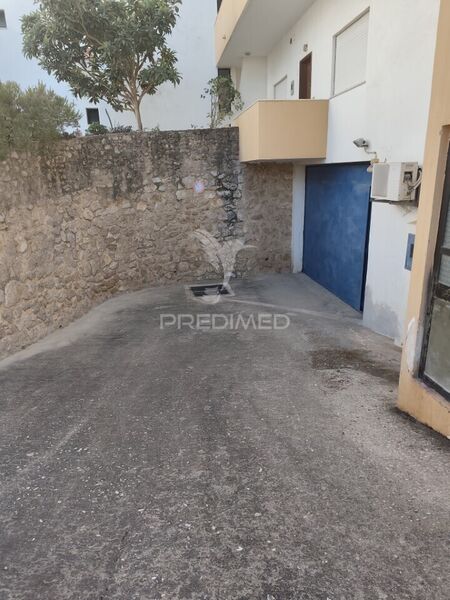 Warehouse Industrial with 303.24sqm Quarteira Loulé