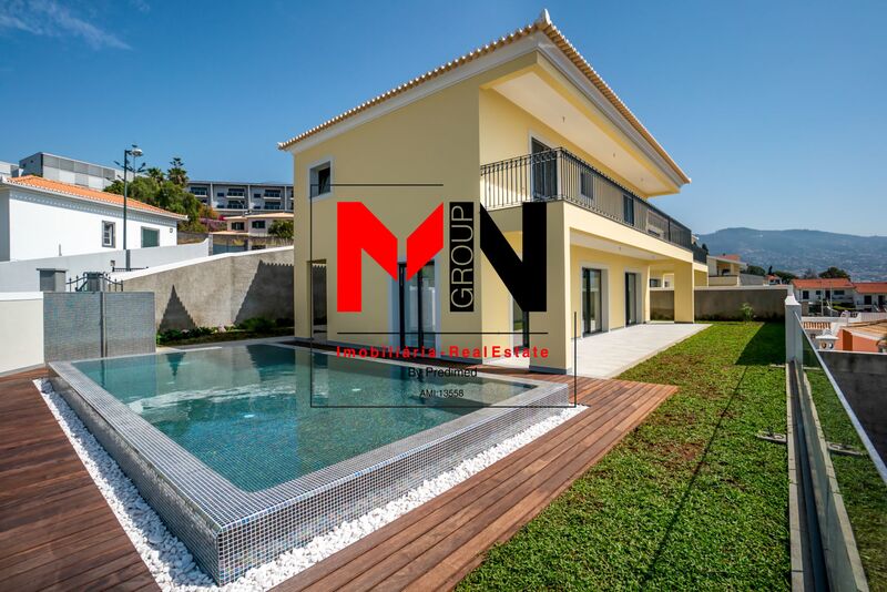 Moradia nova V3 São Martinho Funchal - piscina, garagem, arrecadação