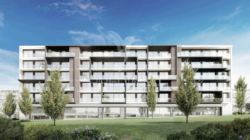 Apartment T1 Aveiro - parking space, garage, balcony, balconies