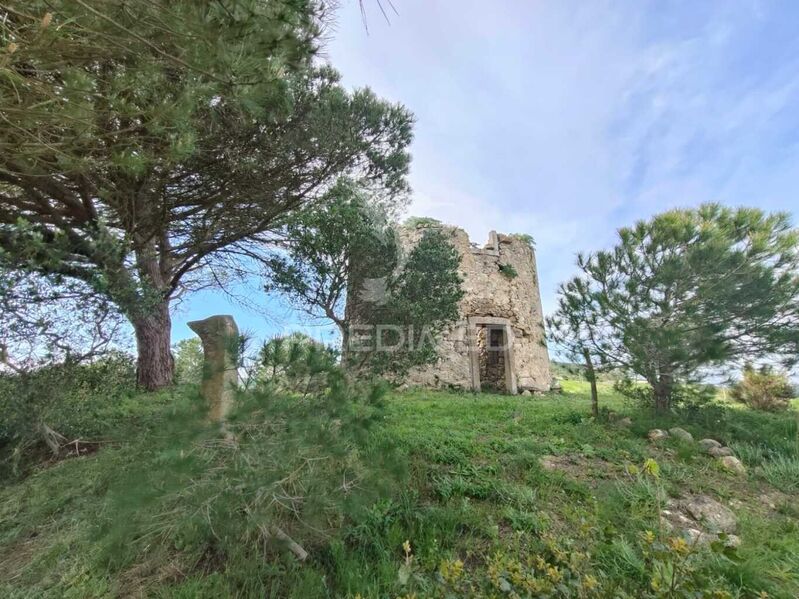 Land Urban with ruin Alenquer