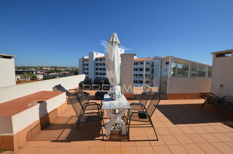 Apartamento T2 Albufeira - varandas, vista mar, garagem, piscina, terraço