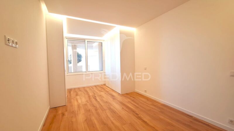 Apartamento T2 Renovado Albufeira - zona calma, garagem