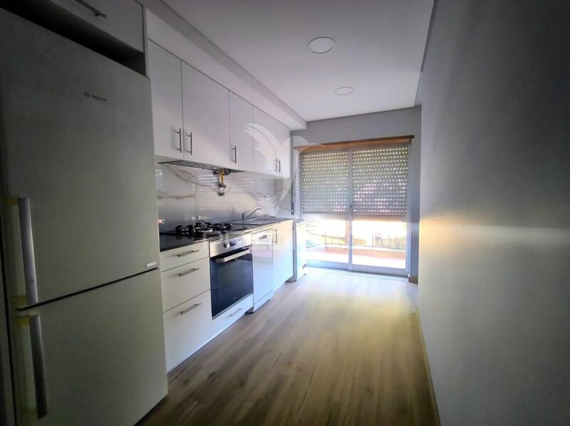 Apartment Renovated well located 3 bedrooms Braga - balcony, air conditioning